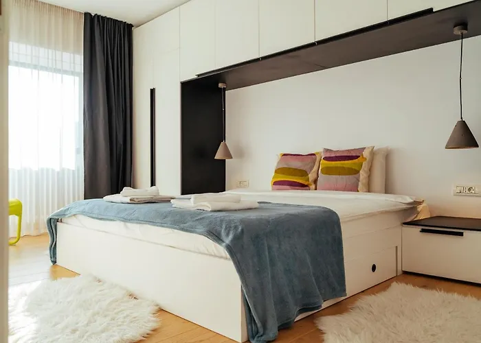 Modern Design * בוקרשט