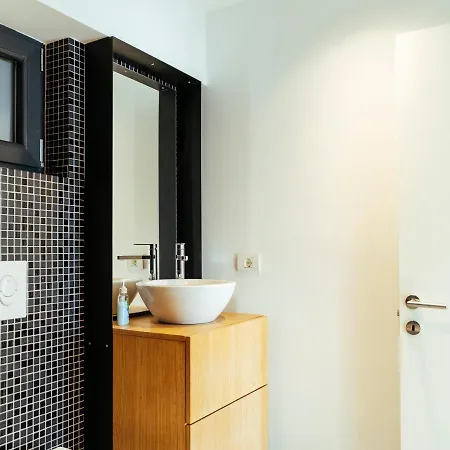 Modern Design Апартаменти