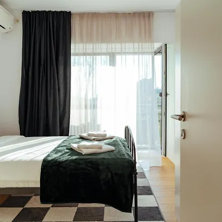 Modern Design Апартаменти Бухарест